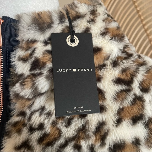 NWT Lucky Brand Leopard Plush Faux Fur Hooded Jacket Size M - Picture 12 of 12